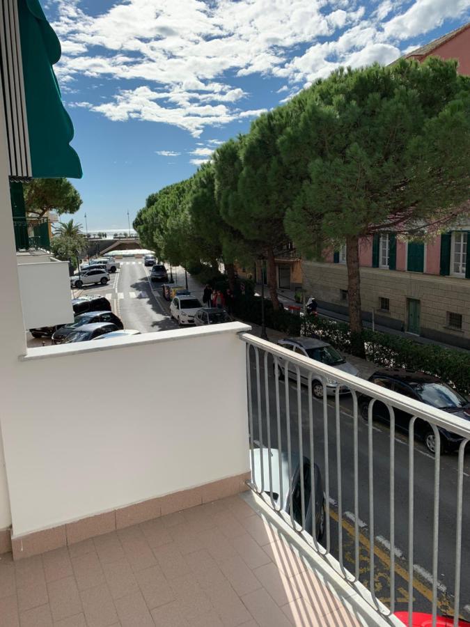 Casa Bianca 2 - confortevole in centro a Moneglia Esterno foto