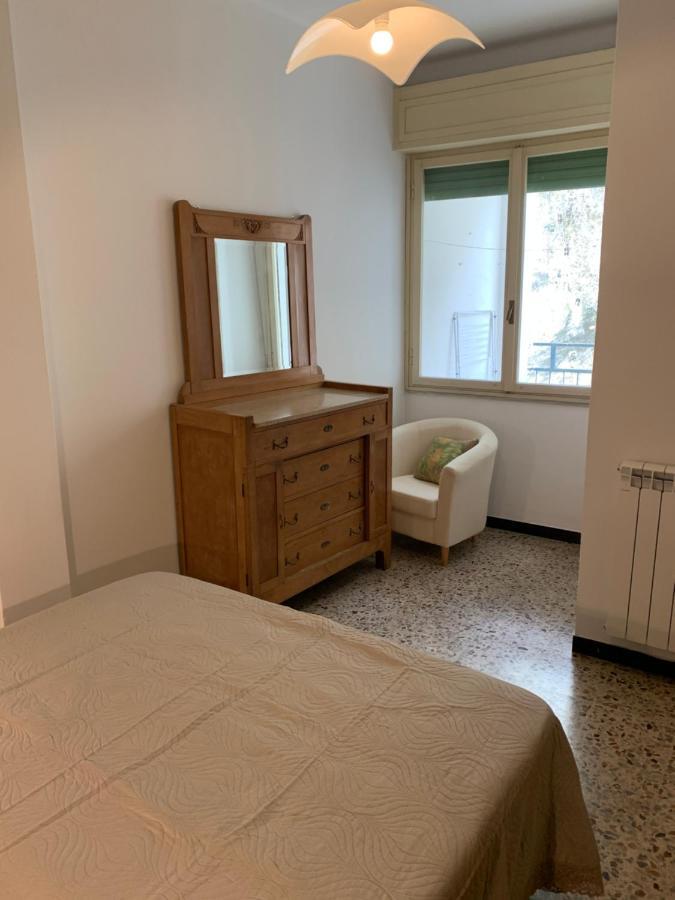Casa Bianca 2 - confortevole in centro a Moneglia Esterno foto
