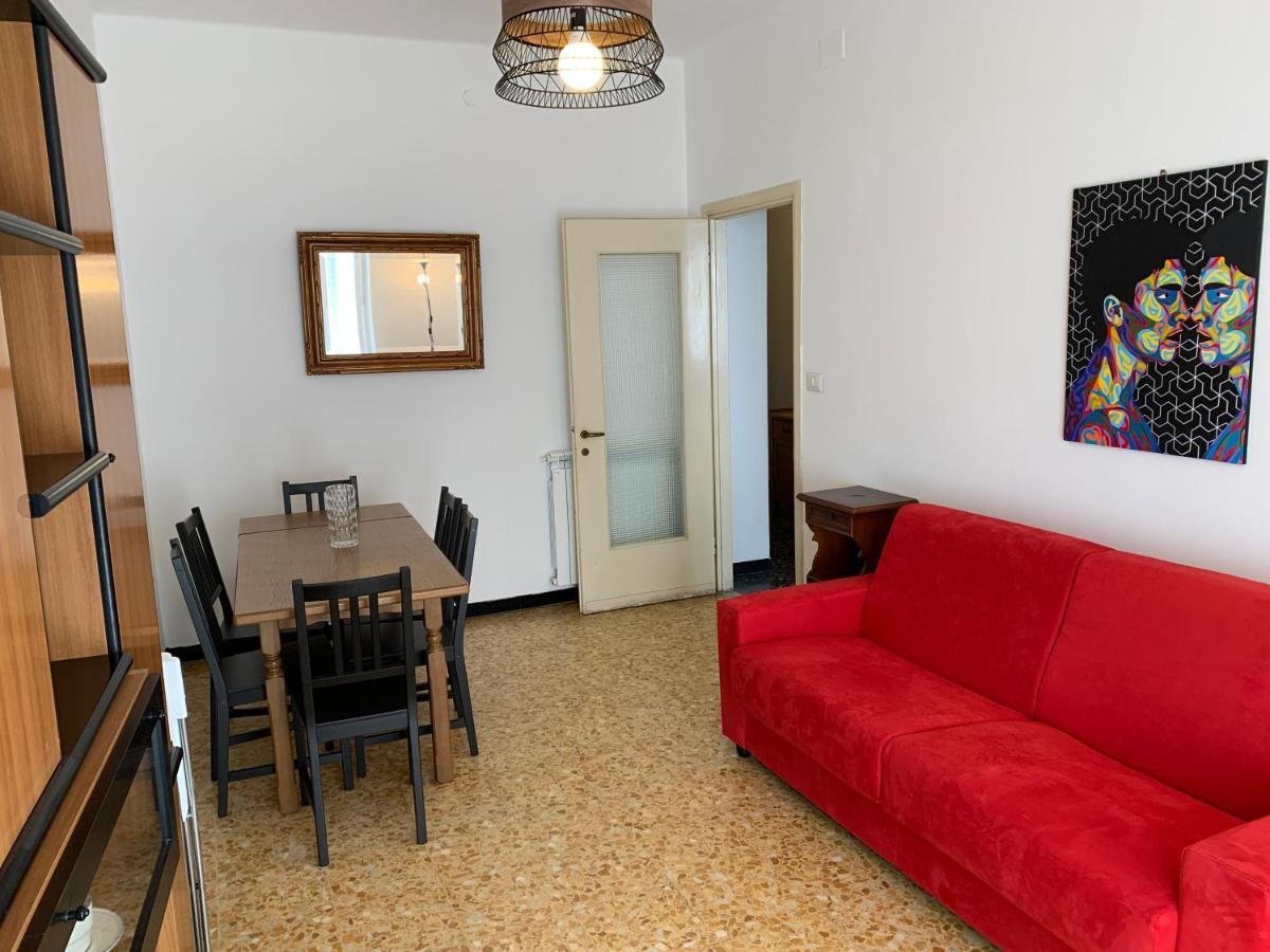Casa Bianca 2 - confortevole in centro a Moneglia Esterno foto